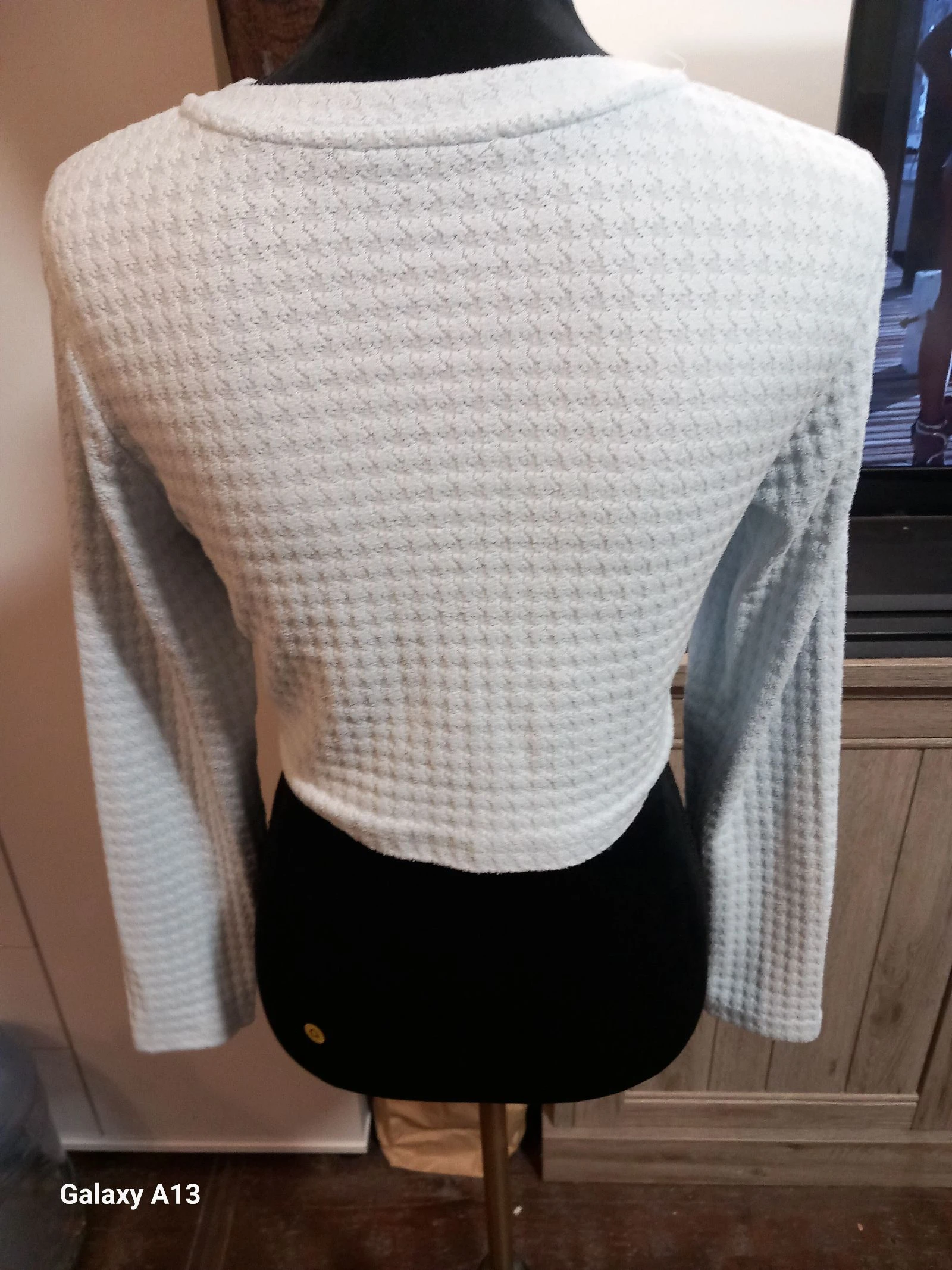 Korte crèmekleurige getextureerde vest / hartvormig heupje – Strass hartknoppen – photo 5